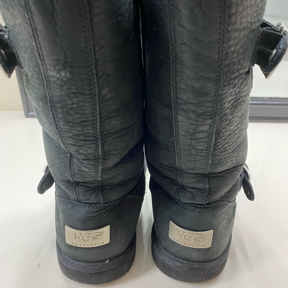 UGG Kensington black leather side buckles size 7 - Picture 3 of 8